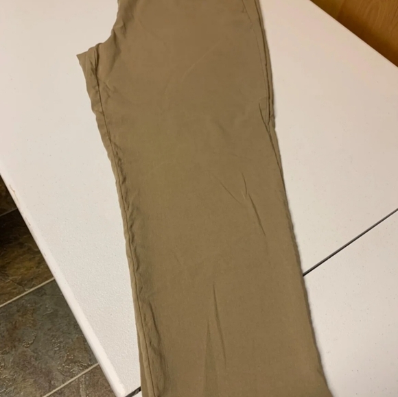 Womens Khaki pants - Picture 2 of 4